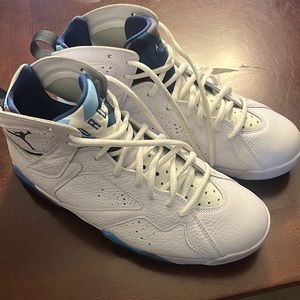Mens Size 10 French Blue 7 Jordan’s